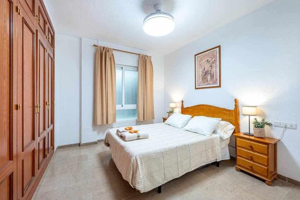 797 Holiday Rentals- Hermoso Apartamento Para 4 En ベナルマデナ エクステリア 写真