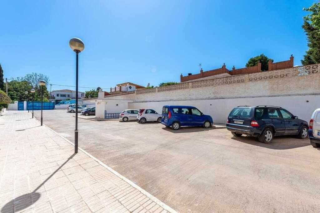 797 Holiday Rentals- Hermoso Apartamento Para 4 En ベナルマデナ エクステリア 写真